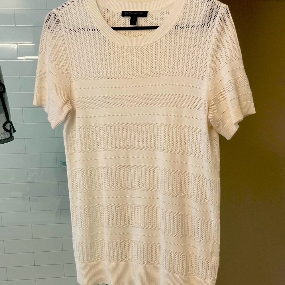 Banana Republic White Knit Top